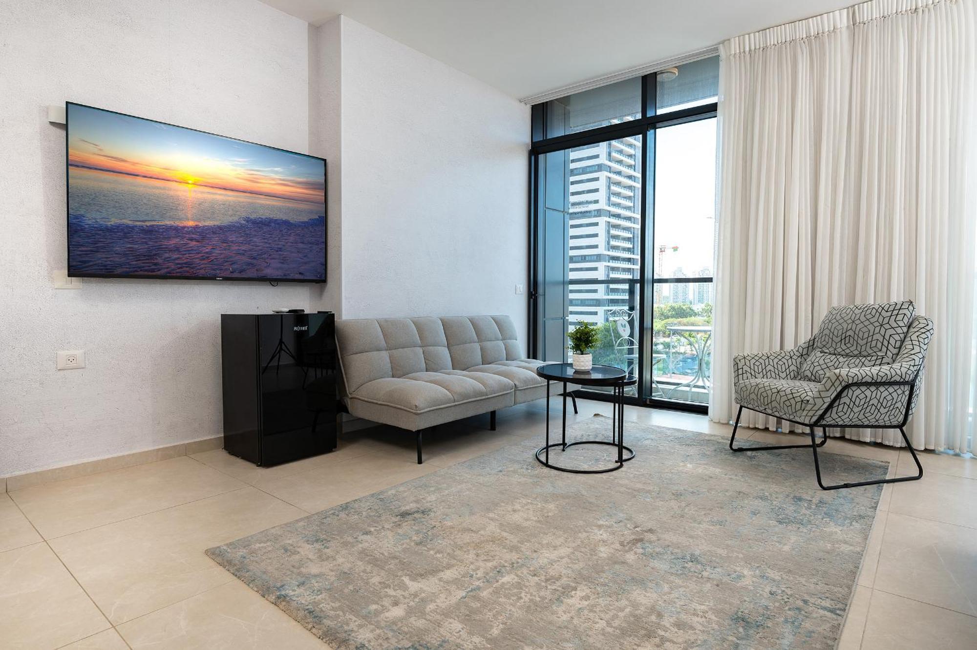 Hi-Yam Seaview Apartments & Suites - יש ממ"ד Бат Ям Стая снимка